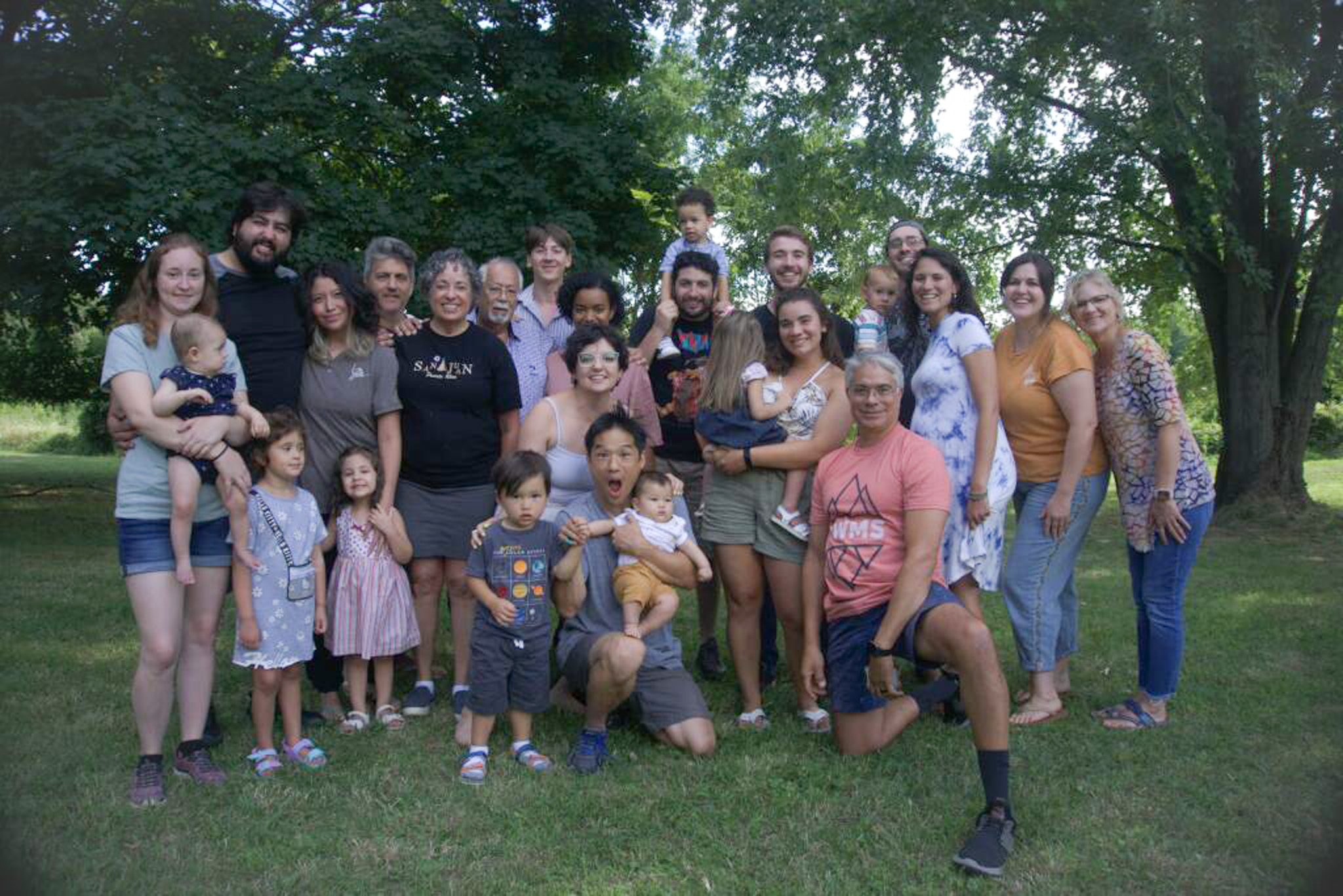 Miguel and his children, grandchildren, and great-grandchildren.